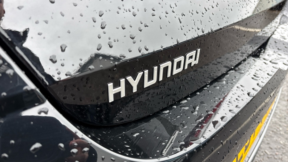 Hyundai i20 1.0T GDi Advance 5dr DCT Petrol Hatchback - Image 41