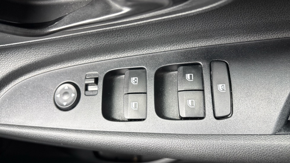 Hyundai i20 1.0T GDi Advance 5dr DCT Petrol Hatchback - Image 58