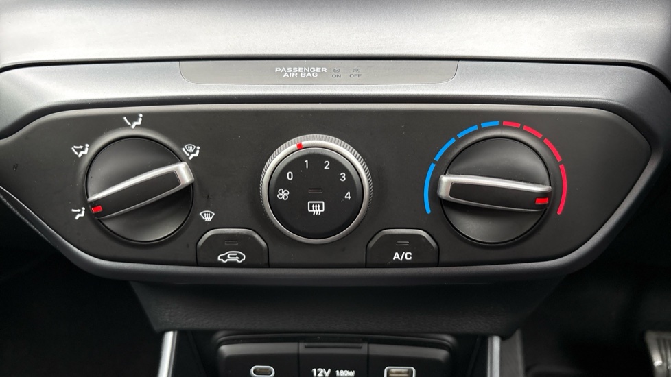 Hyundai i20 1.0T GDi Advance 5dr DCT Petrol Hatchback - Image 65