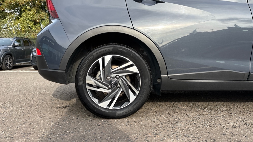 Hyundai BAYON 1.0 TGDi 48V MHEV SE Connect 5dr Petrol Hatchback - Image 7