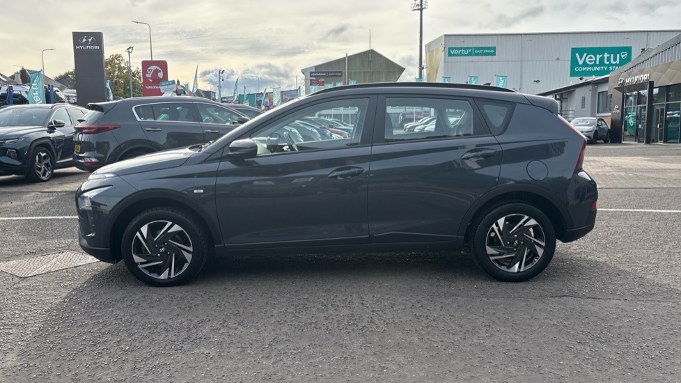 Hyundai BAYON 1.0 TGDi 48V MHEV SE Connect 5dr Petrol Hatchback - Image 31