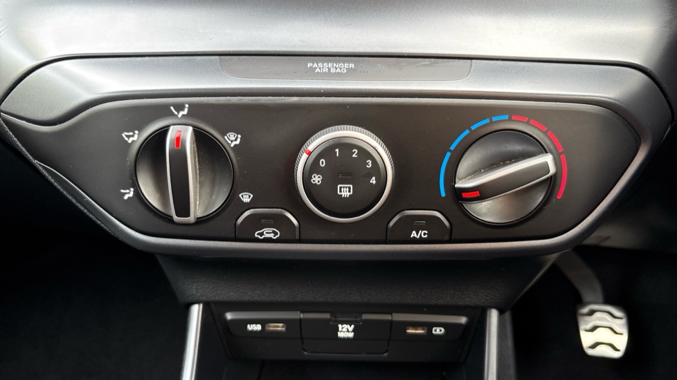 Hyundai BAYON 1.0 TGDi 48V MHEV SE Connect 5dr Petrol Hatchback - Image 55