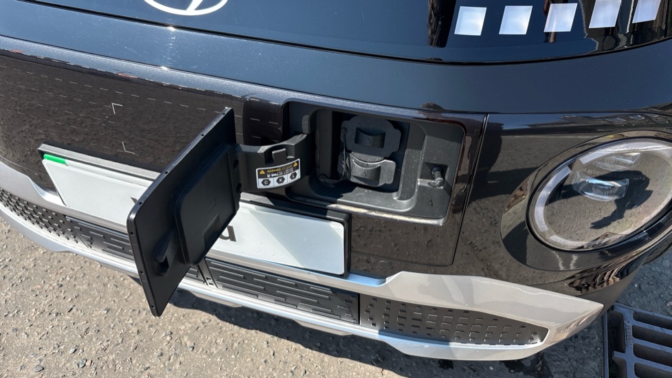 Hyundai INSTER 85kW 02 49kWh 5dr Auto Electric Hatchback - Image 29