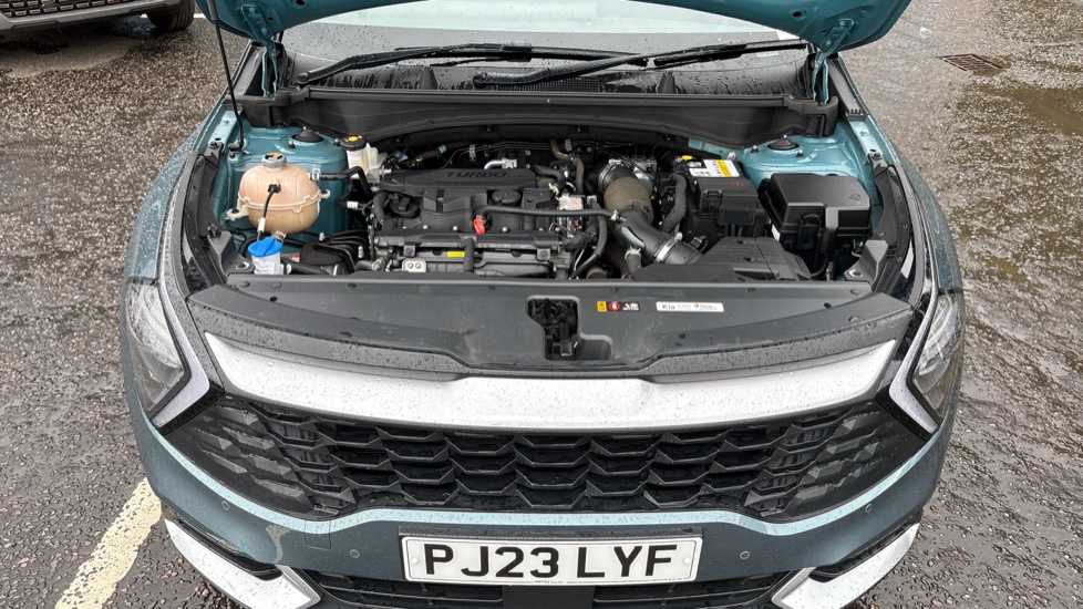 Kia Sportage 1.6T GDi ISG 2 5dr Petrol Estate - Image 8