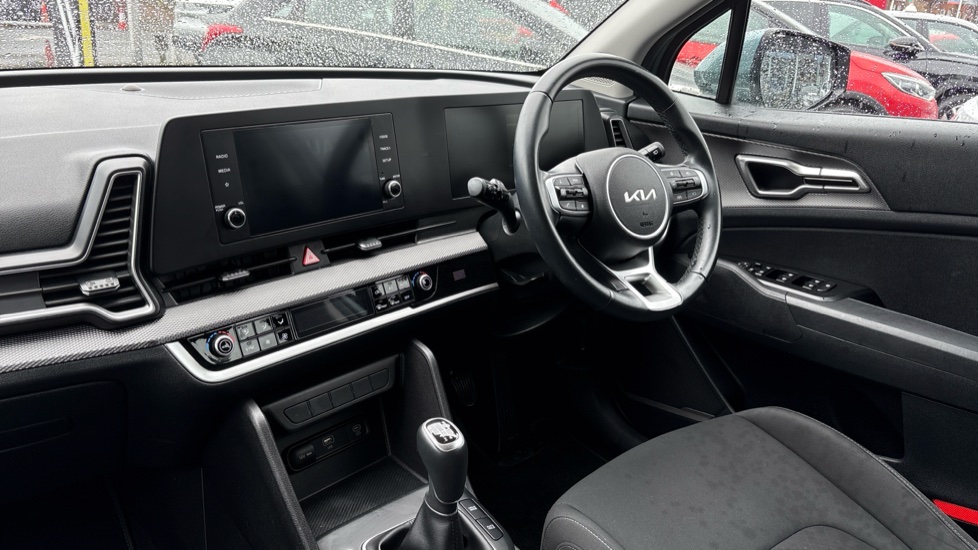 Kia Sportage 1.6T GDi ISG 2 5dr Petrol Estate - Image 9