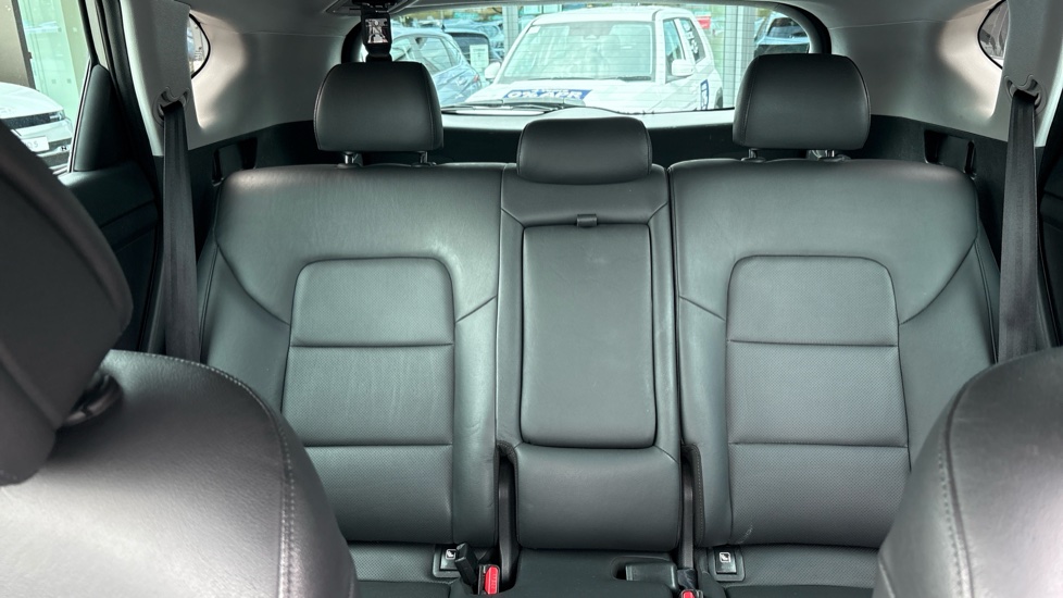 Hyundai TUCSON 1.7 CRDi Blue Drive Premium SE 5dr 2WD DCT Diesel Estate - Image 15