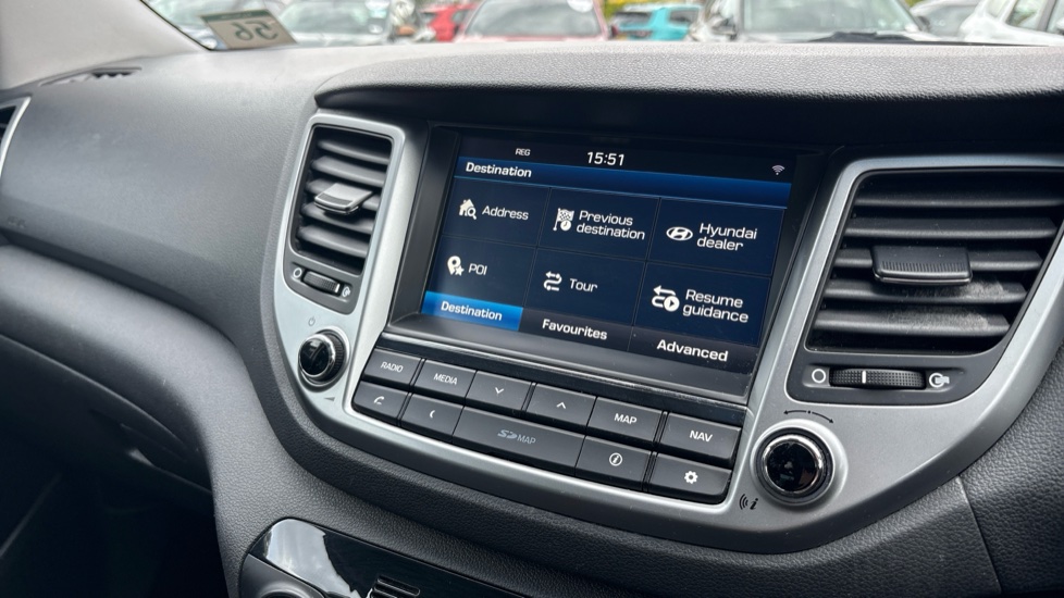 Hyundai TUCSON 1.7 CRDi Blue Drive Premium SE 5dr 2WD DCT Diesel Estate - Image 32