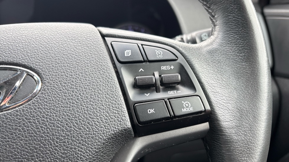 Hyundai TUCSON 1.7 CRDi Blue Drive Premium SE 5dr 2WD DCT Diesel Estate - Image 37