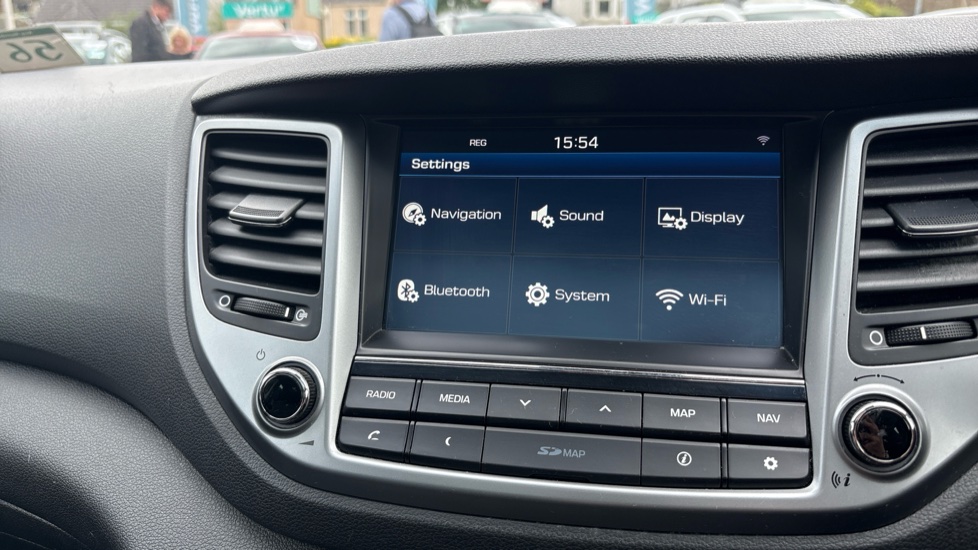 Hyundai TUCSON 1.7 CRDi Blue Drive Premium SE 5dr 2WD DCT Diesel Estate - Image 49