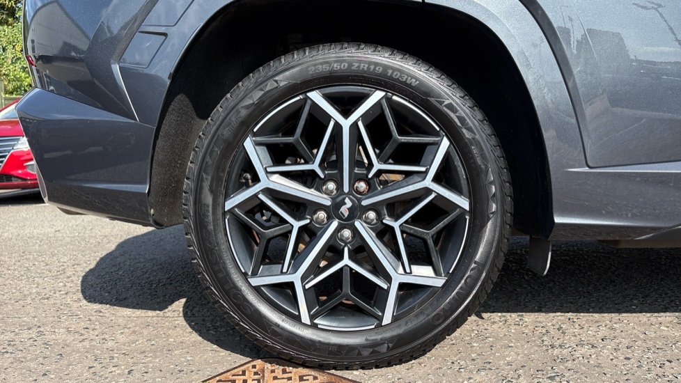 Hyundai TUCSON 1.6 TGDi Hybrid 230 N Line S 5dr 2WD Auto Hybrid Estate - Image 7