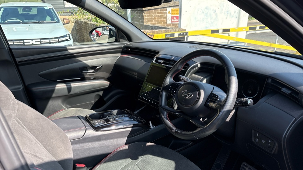 Hyundai TUCSON 1.6 TGDi Hybrid 230 N Line S 5dr 2WD Auto Hybrid Estate - Image 11