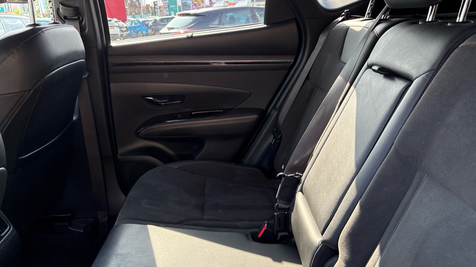 Hyundai TUCSON 1.6 TGDi Hybrid 230 N Line S 5dr 2WD Auto Hybrid Estate - Image 16