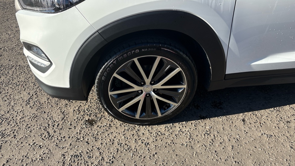 Hyundai TUCSON 1.6 TGDi Go SE 5dr 2WD Petrol Estate - Image 25