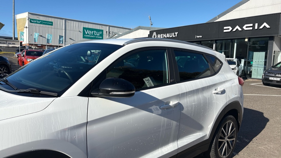 Hyundai TUCSON 1.6 TGDi Go SE 5dr 2WD Petrol Estate - Image 26