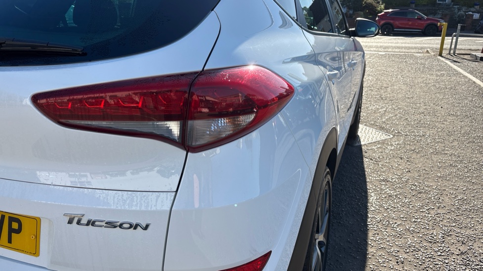 Hyundai TUCSON 1.6 TGDi Go SE 5dr 2WD Petrol Estate - Image 33