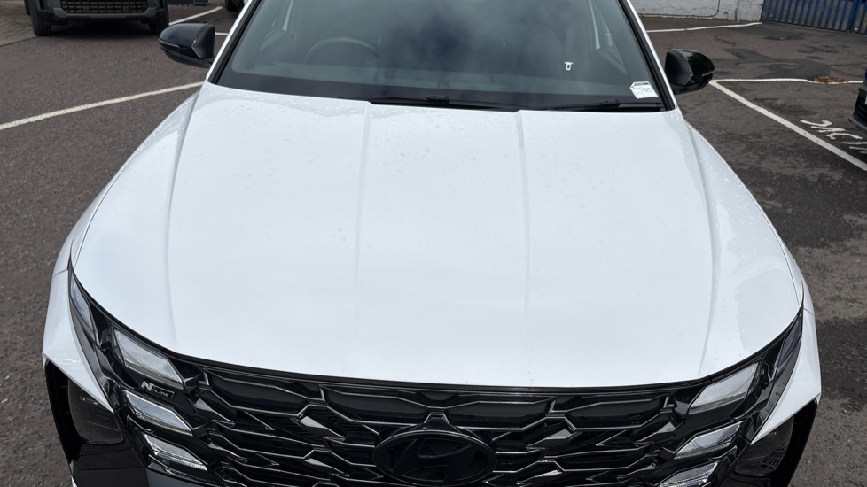 Hyundai TUCSON 1.6T Plug-in Hybrid N Line 5dr Auto Estate - Image 8