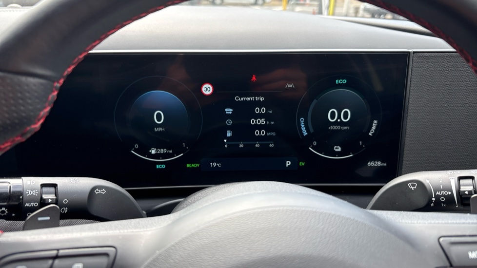 Hyundai TUCSON 1.6T Plug-in Hybrid N Line 5dr Auto Estate - Image 18