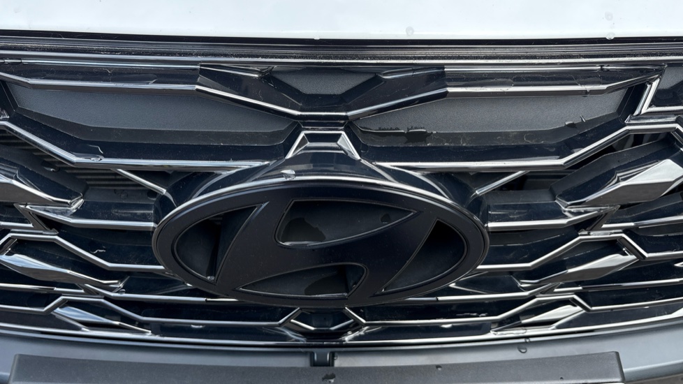 Hyundai TUCSON 1.6T Plug-in Hybrid N Line 5dr Auto Estate - Image 21