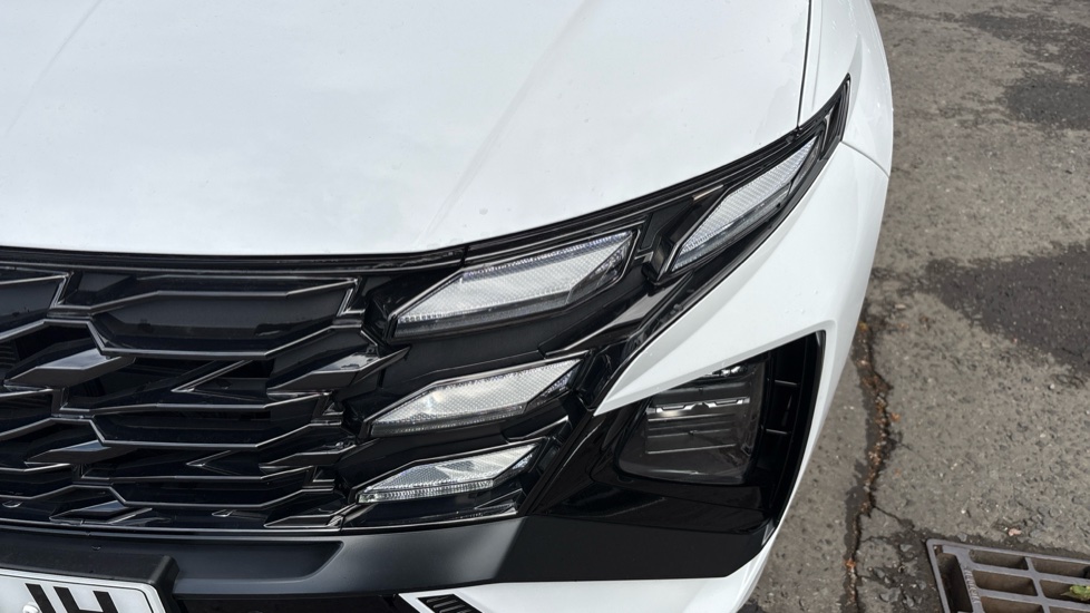 Hyundai TUCSON 1.6T Plug-in Hybrid N Line 5dr Auto Estate - Image 22