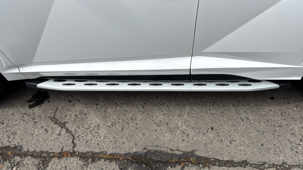 Hyundai TUCSON 1.6T Plug-in Hybrid N Line 5dr Auto Estate - Image 28