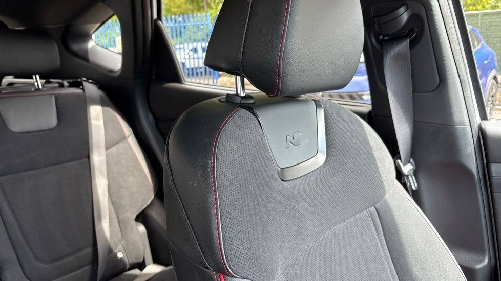 Hyundai TUCSON 1.6T Plug-in Hybrid N Line 5dr Auto Estate - Image 56