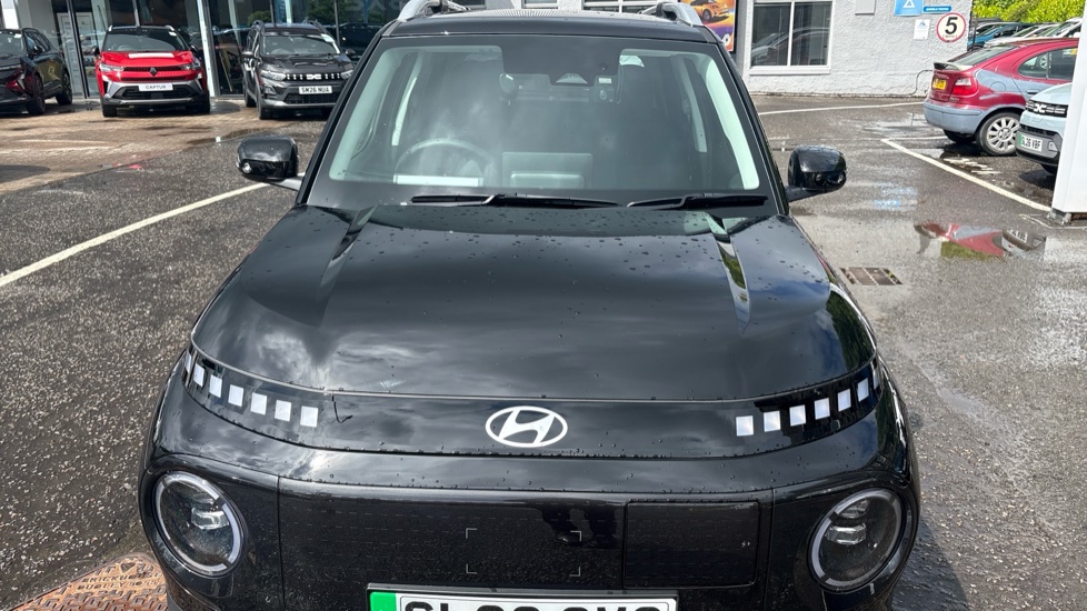 Hyundai INSTER 85kW 02 49kWh 5dr Auto Electric Hatchback - Image 8