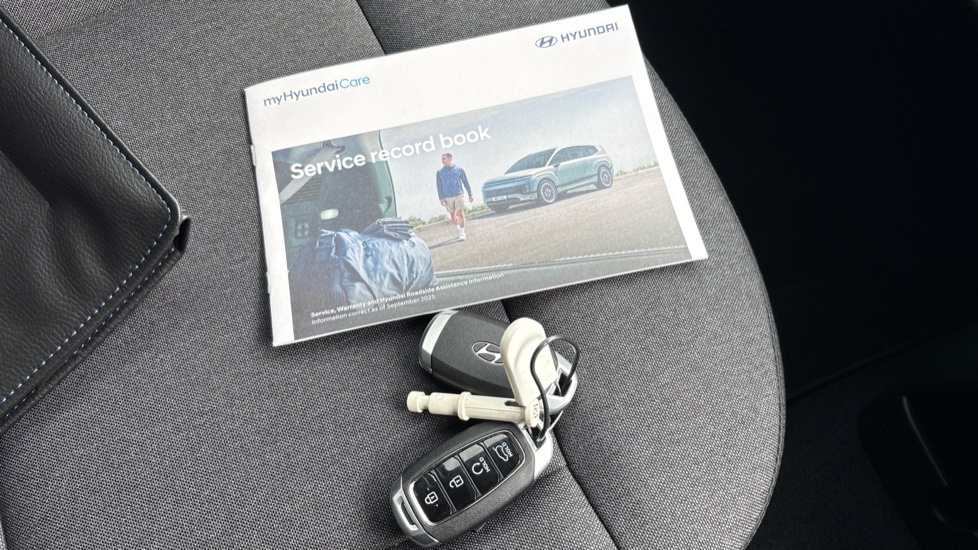 Hyundai INSTER 85kW 02 49kWh 5dr Auto Electric Hatchback - Image 19