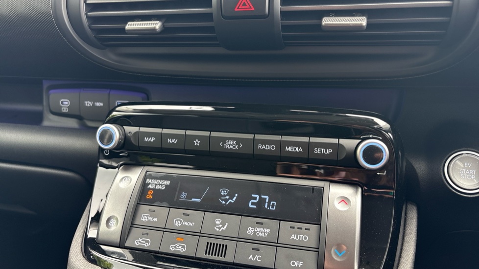 Hyundai INSTER 85kW 02 49kWh 5dr Auto Electric Hatchback - Image 39