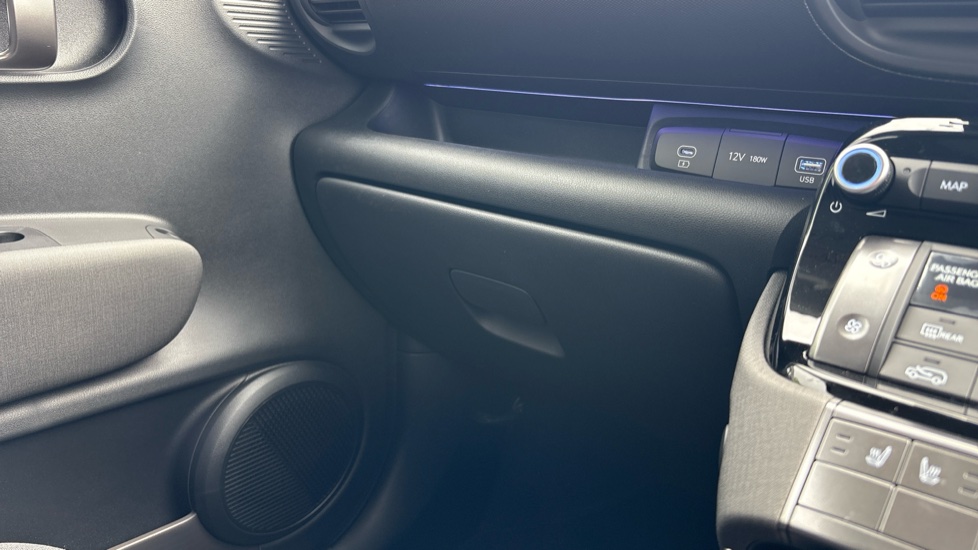 Hyundai INSTER 85kW 02 49kWh 5dr Auto Electric Hatchback - Image 46