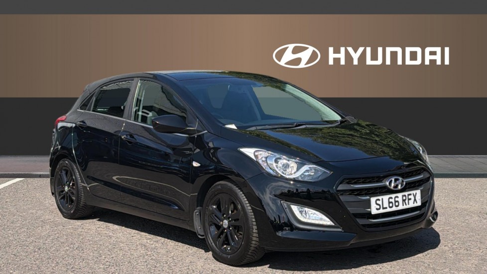 Hyundai i30 1.4 Blue Drive SE 5dr Petrol Hatchback - Image 1