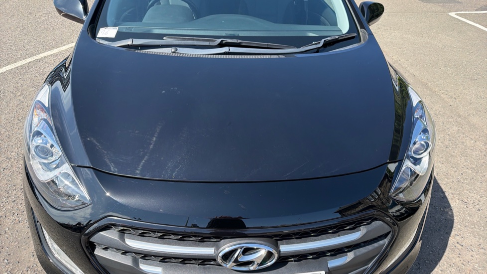 Hyundai i30 1.4 Blue Drive SE 5dr Petrol Hatchback - Image 8