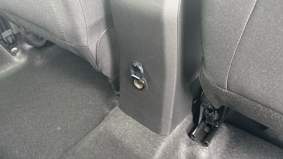 Dacia Jogger 1.6 HEV Expression 5dr Auto Hybrid Estate - Image 30
