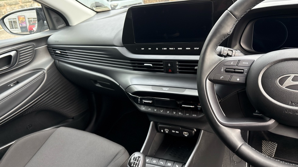 Hyundai i20 1.0T GDi 90 Tech Line 5dr Petrol Hatchback - Image 14
