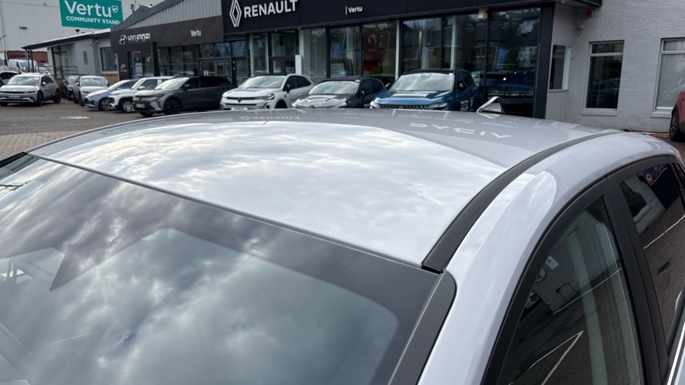 Hyundai i20 1.0T GDi 90 Tech Line 5dr Petrol Hatchback - Image 30