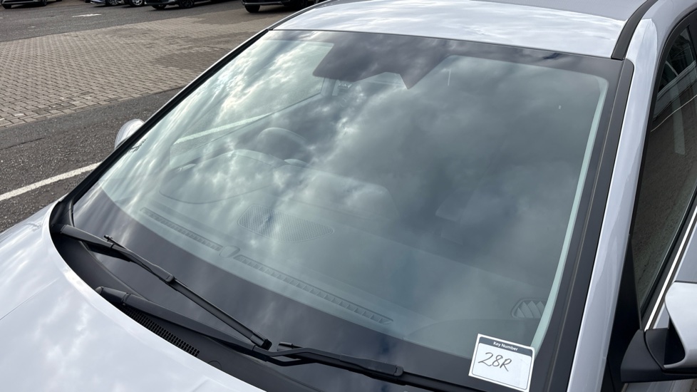 Hyundai i20 1.0T GDi 90 Tech Line 5dr Petrol Hatchback - Image 31
