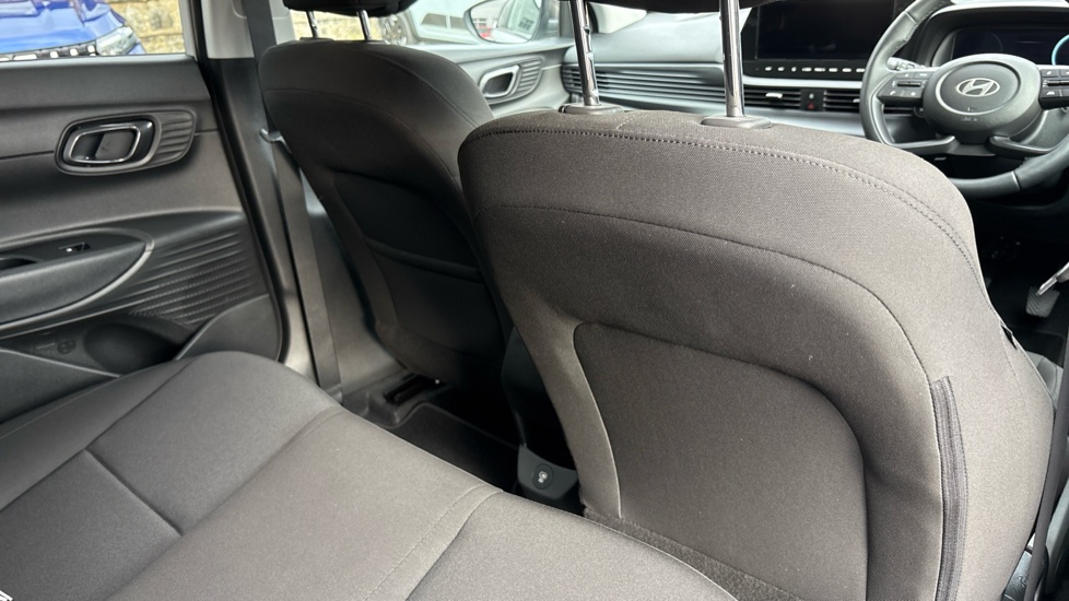 Hyundai i20 1.0T GDi 90 Tech Line 5dr Petrol Hatchback - Image 55