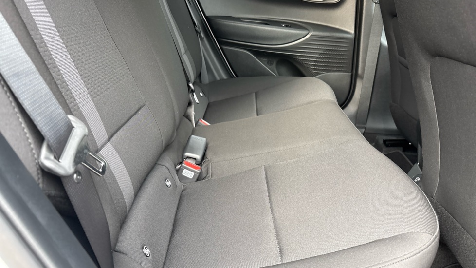 Hyundai i20 1.0T GDi 90 Tech Line 5dr Petrol Hatchback - Image 57
