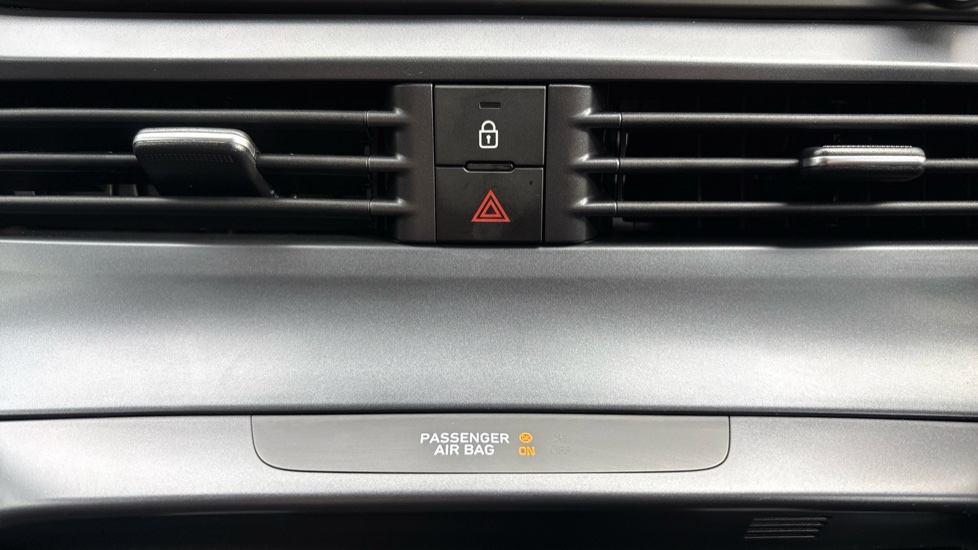 Hyundai i20 1.0T GDi 90 Tech Line 5dr Petrol Hatchback - Image 80