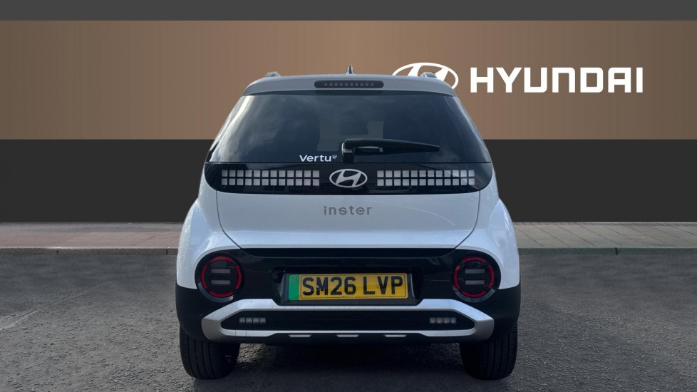 Hyundai INSTER 85kW 02 49kWh 5dr Auto Electric Hatchback - Image 6