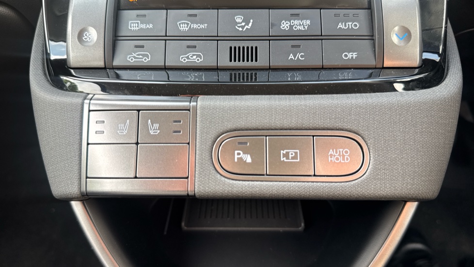 Hyundai INSTER 85kW 02 49kWh 5dr Auto Electric Hatchback - Image 56