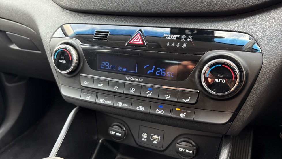 Hyundai TUCSON 1.7 CRDi Blue Drive SE Nav 5dr 2WD Diesel Estate - Image 36
