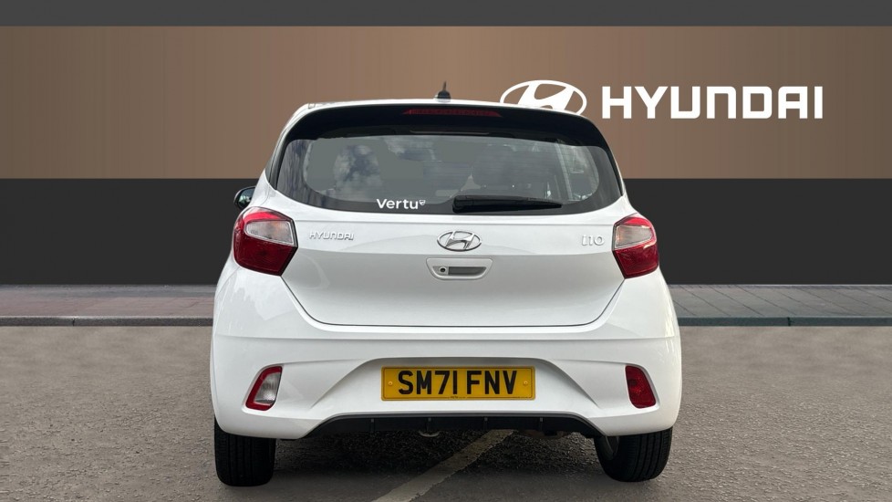 Hyundai i10 1.2 MPi SE Connect 5dr Petrol Hatchback - Image 6