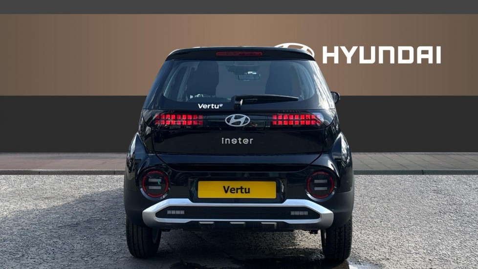 Hyundai INSTER 85kW 01 49kWh 5dr Auto Electric Hatchback - Image 6