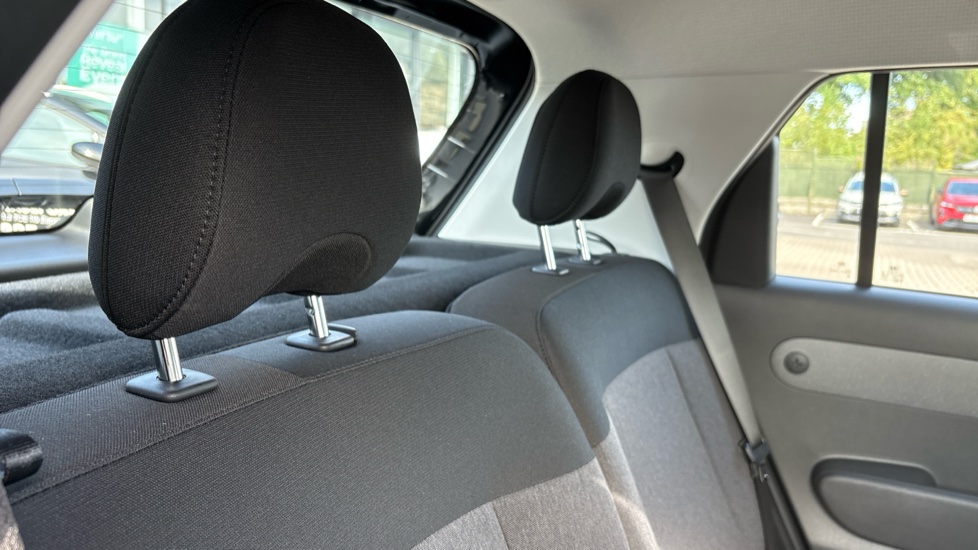 Hyundai INSTER 85kW 01 49kWh 5dr Auto Electric Hatchback - Image 28