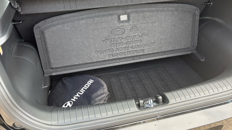 Hyundai INSTER 85kW 01 49kWh 5dr Auto Electric Hatchback - Image 23