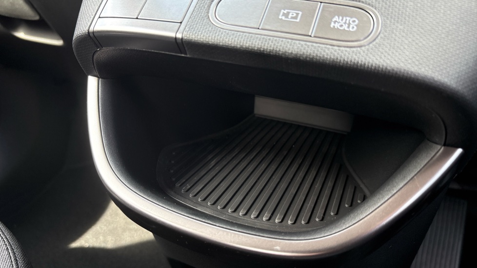 Hyundai INSTER 85kW 01 49kWh 5dr Auto Electric Hatchback - Image 45