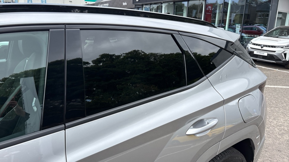 Hyundai TUCSON 1.6 TGDi 48V MHD N Line S 5dr 2WD DCT Petrol Estate - Image 28