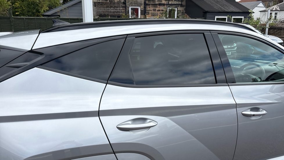Hyundai TUCSON 1.6 TGDi 48V MHD N Line S 5dr 2WD DCT Petrol Estate - Image 40