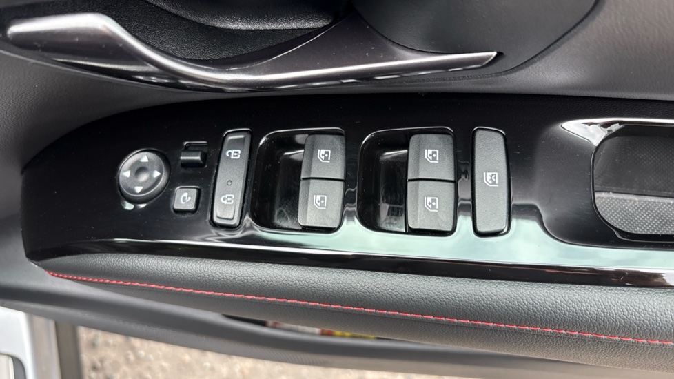 Hyundai TUCSON 1.6 TGDi 48V MHD N Line S 5dr 2WD DCT Petrol Estate - Image 43