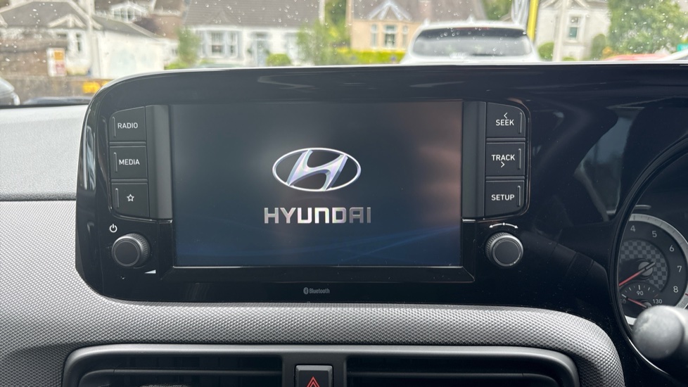Hyundai i10 1.0 MPi SE Connect 5dr Petrol Hatchback - Image 12